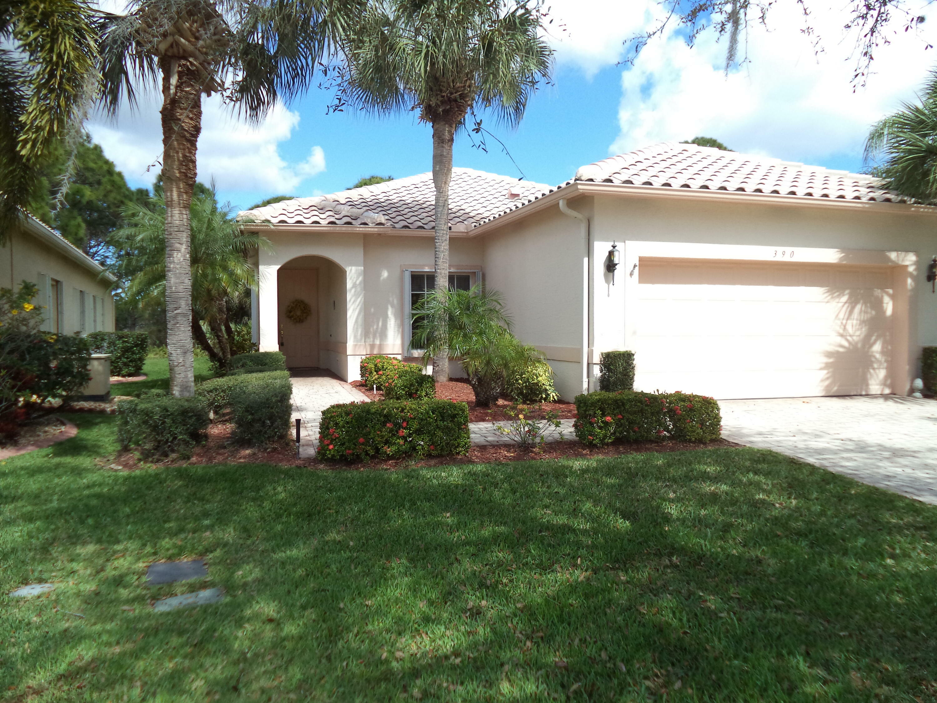 Property Photo:  390 NW Granville Street  FL 34986 