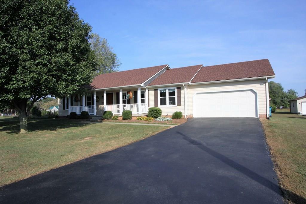 Property Photo:  130 Freestone Court  KY 42103 