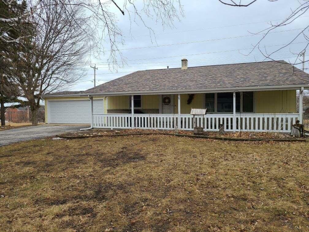 Property Photo: 2233 Patricia Ln WI 53188