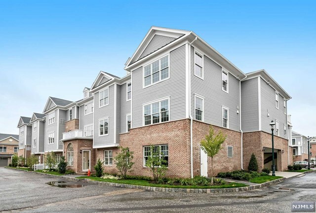 Property Photo: 3305 Rio Vista Lane NJ 07647