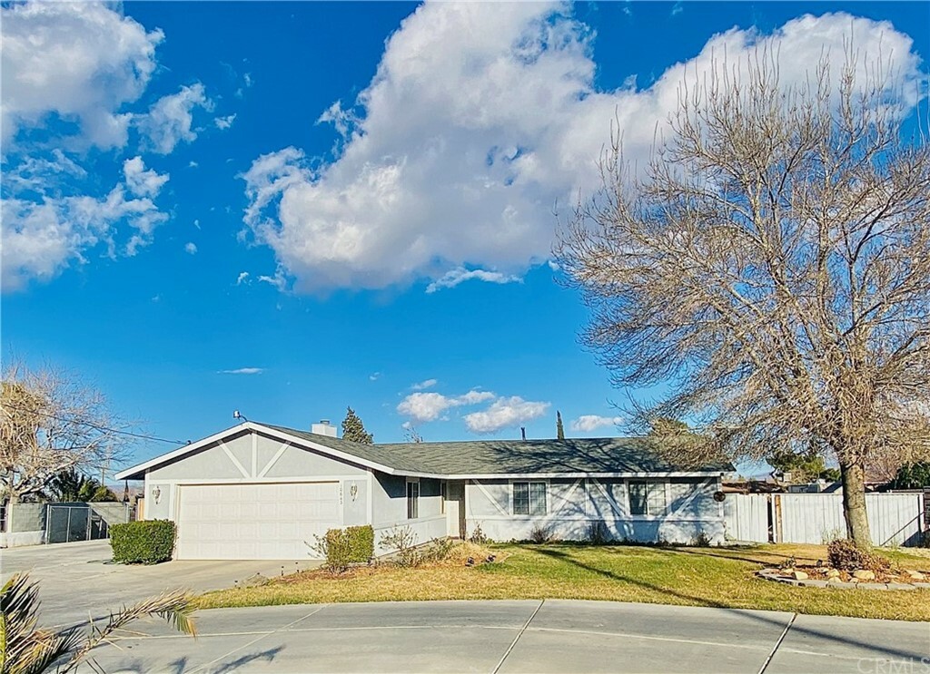 Property Photo: 10643 Arroyo Avenue CA 92345