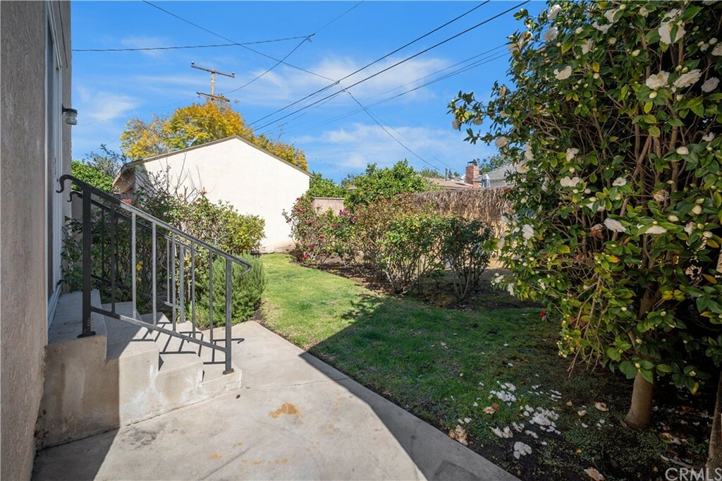 Property Photo:  10860 Fairbanks Way  CA 90230 