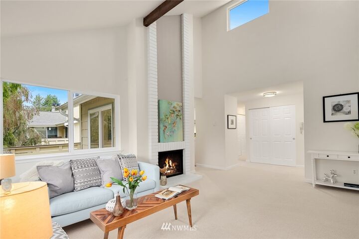 705 141st Place NE C2  Bellevue WA 98007 photo