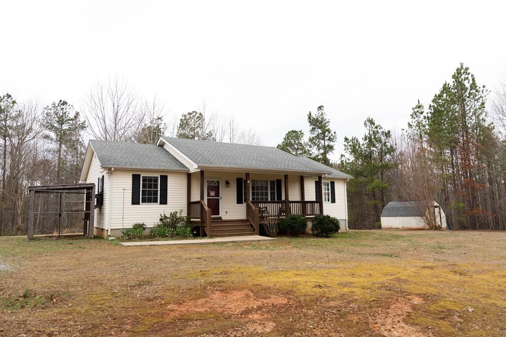 Property Photo:  11528 Farmville Road  VA 23954 