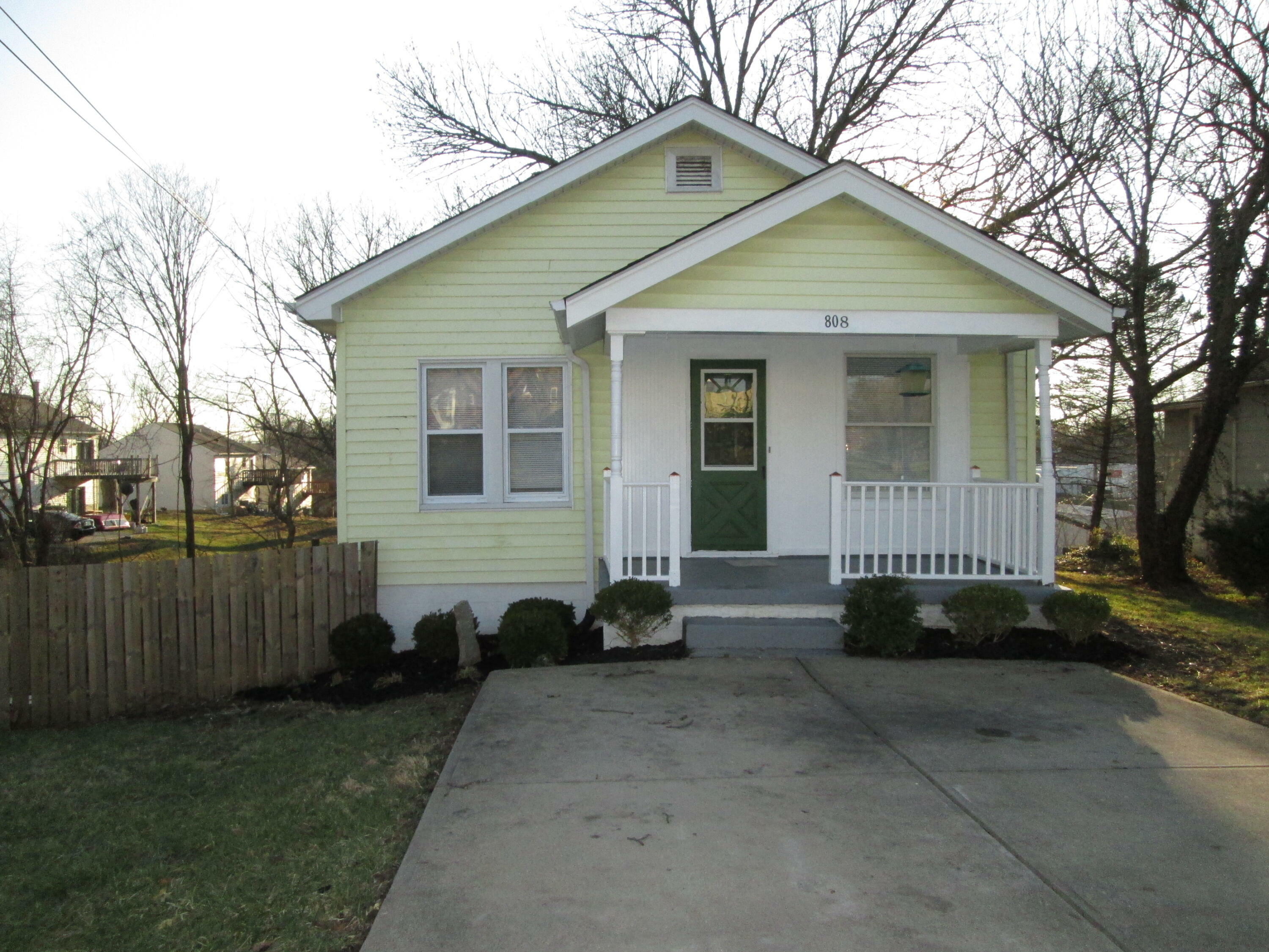 Property Photo:  808 Main Street  KY 41018 