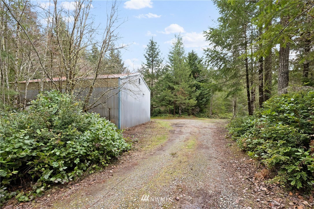 Property Photo:  6775 SE Mullenix Rd Road  WA 98367 