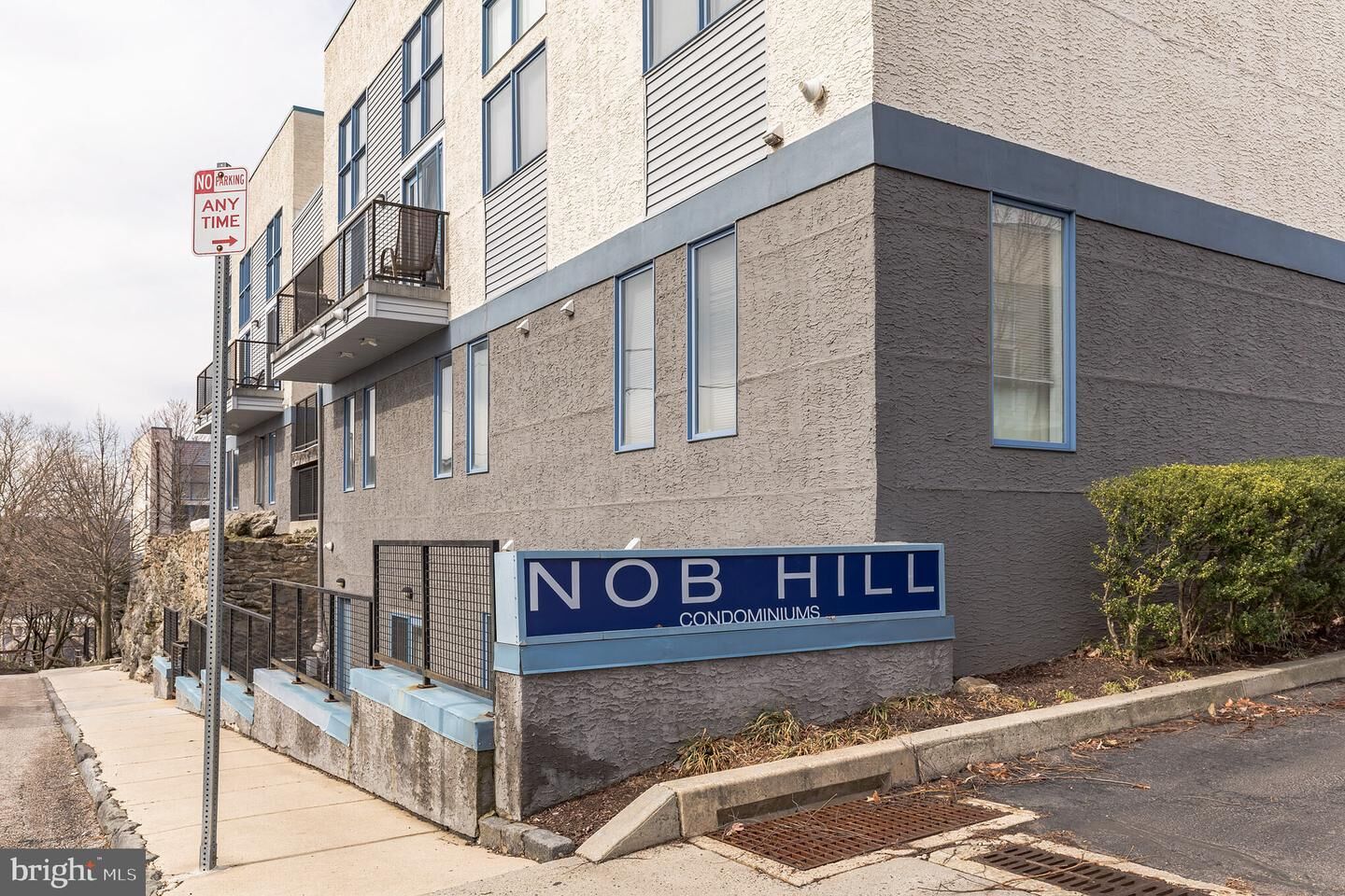 Property Photo:  182 Gay Street 102  PA 19128