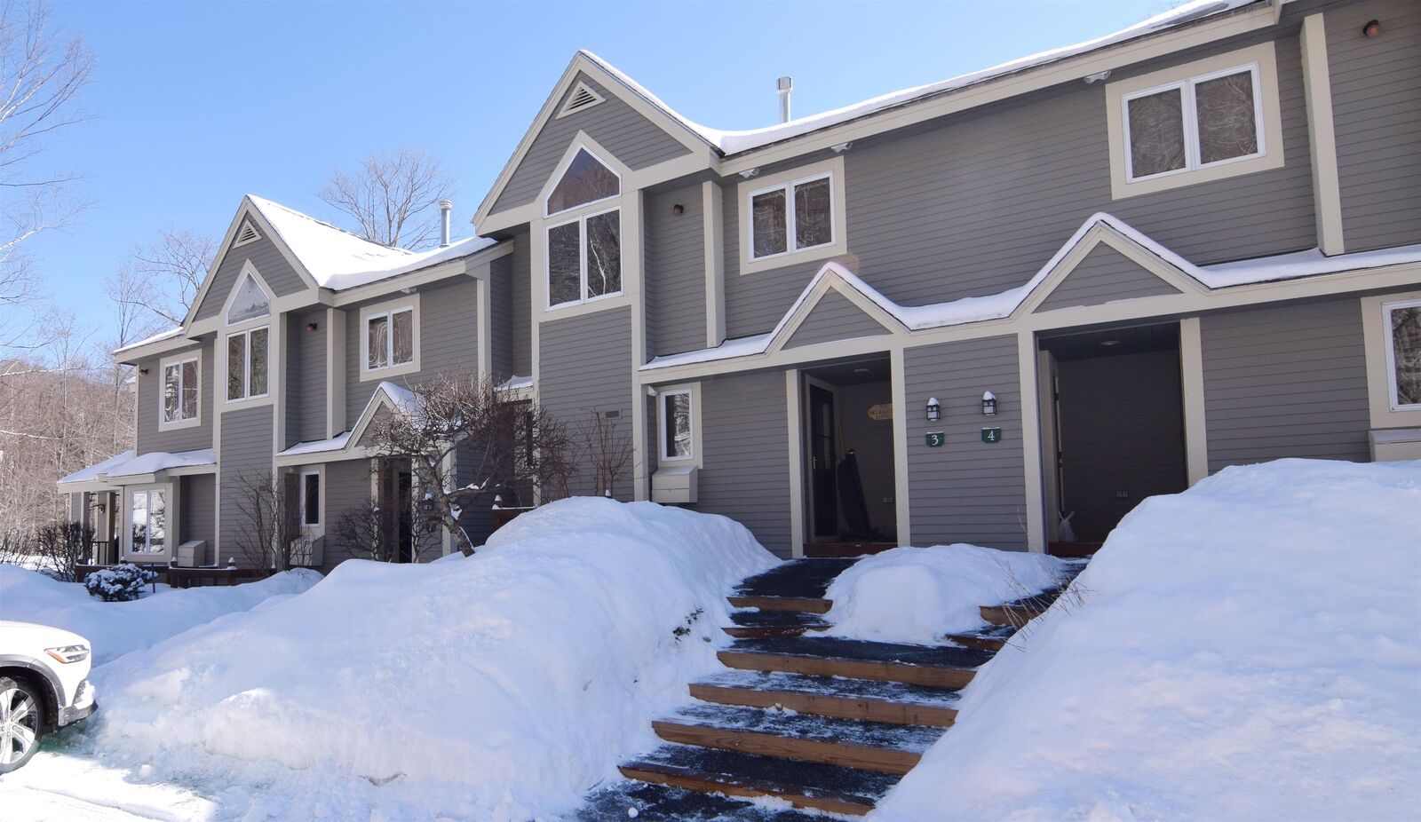 Property Photo:  37 Pinehill Lane #2  NH 03251 