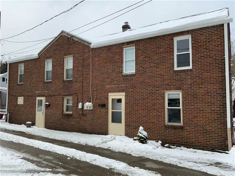 Property Photo:  150 1/2 Elm St  PA 15301 