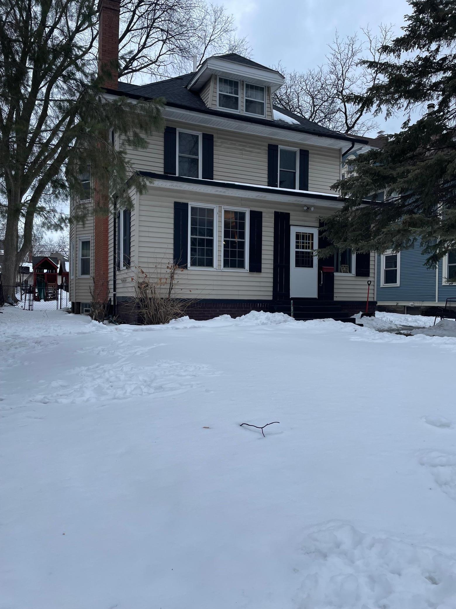 Property Photo: 3832 Pillsbury Avenue S MN 55409