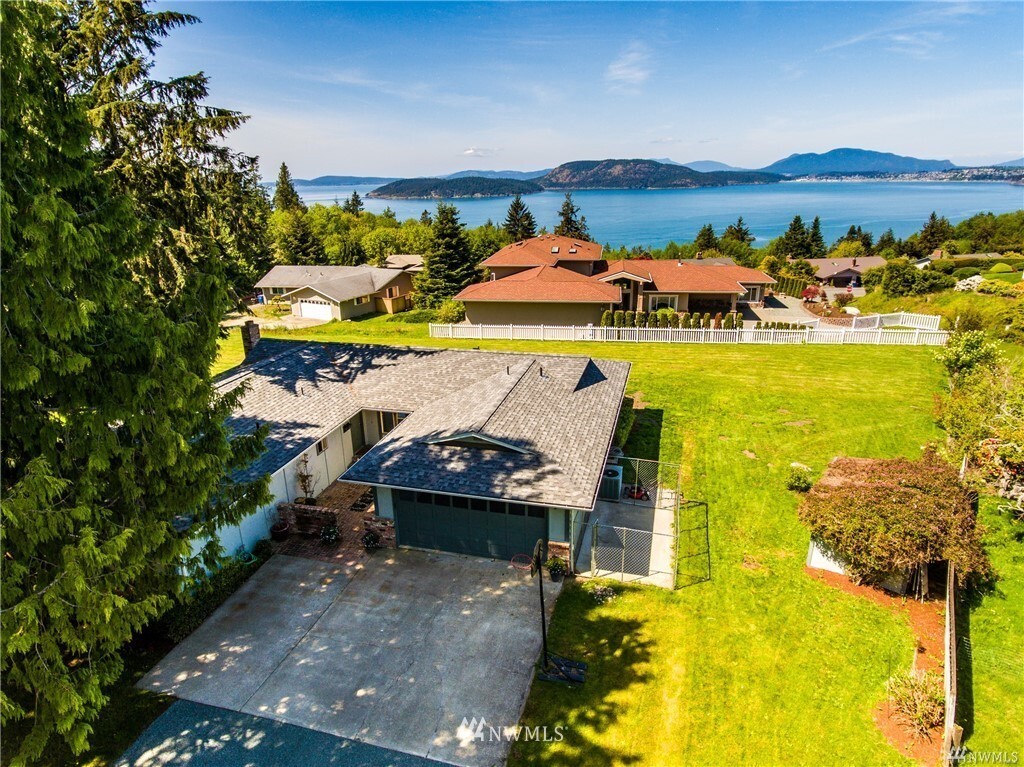 Property Photo: 14229 Hemlock WA 98221