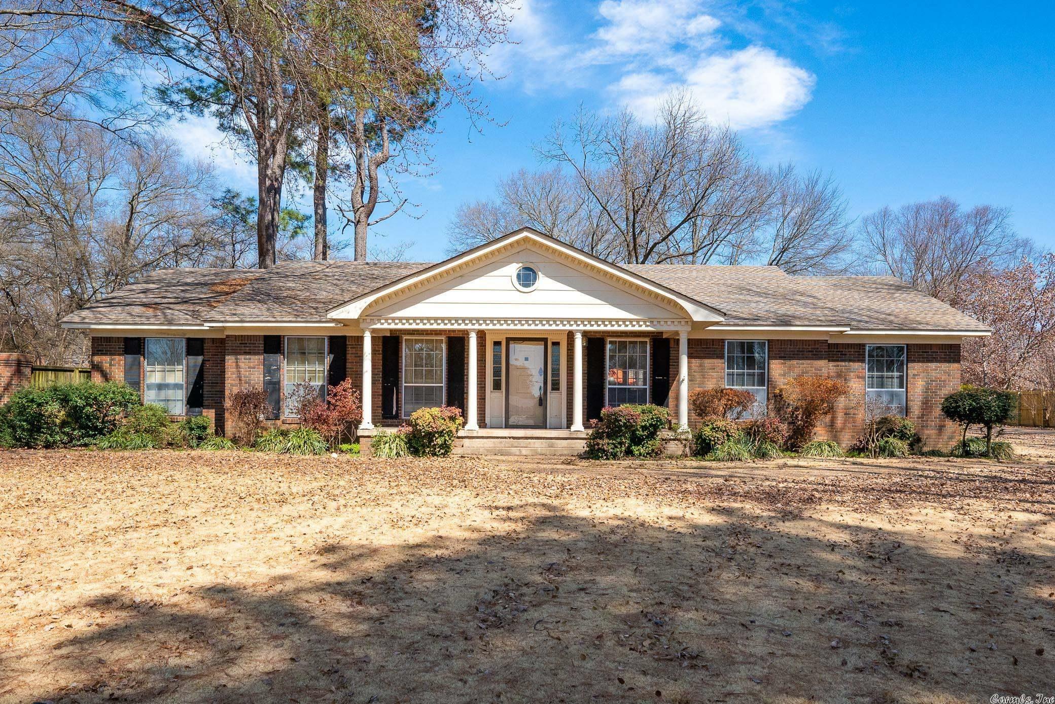 Property Photo:  3130 Prince Street  AR 72023 