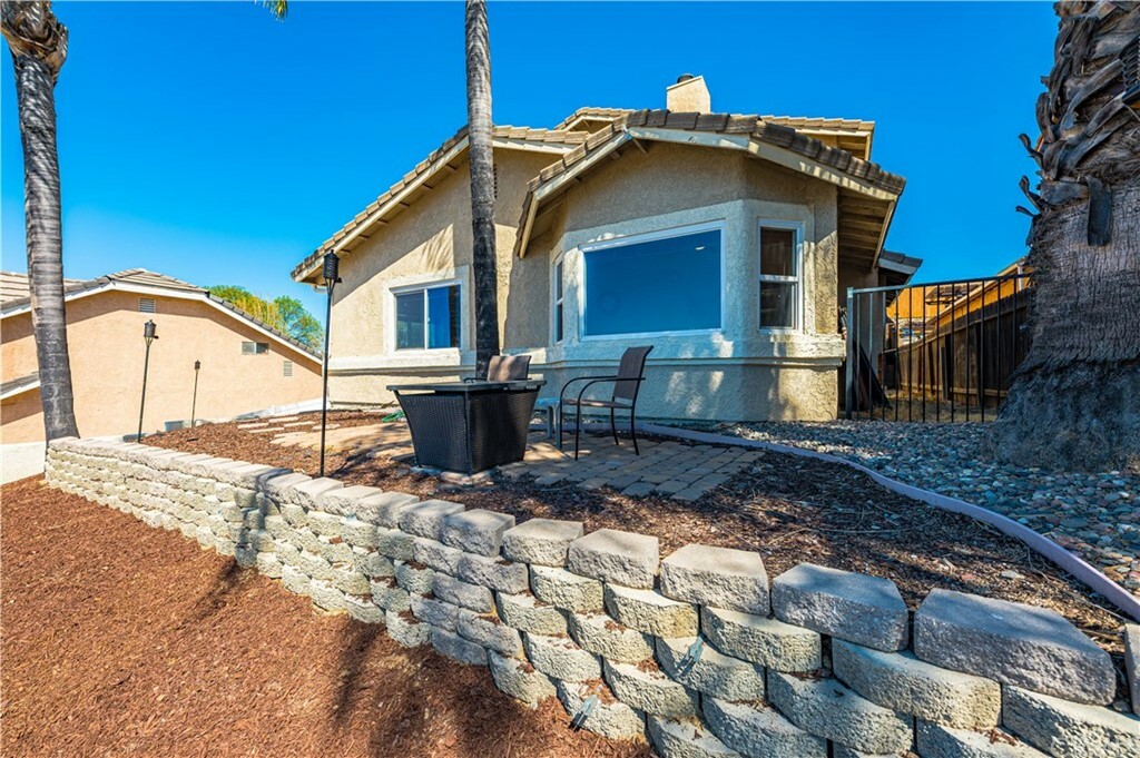 23918 Fair Weather Drive  Canyon Lake CA 92587 photo