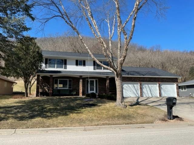 237 Oak Leaf Drive  Winona MN 55987 photo