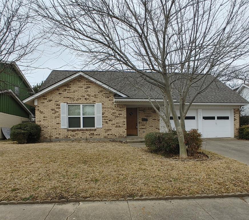 Property Photo: 3805 Roanoke Drive TX 75041