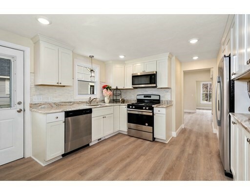 Property Photo:  7 Lincoln Street  MA 01506 