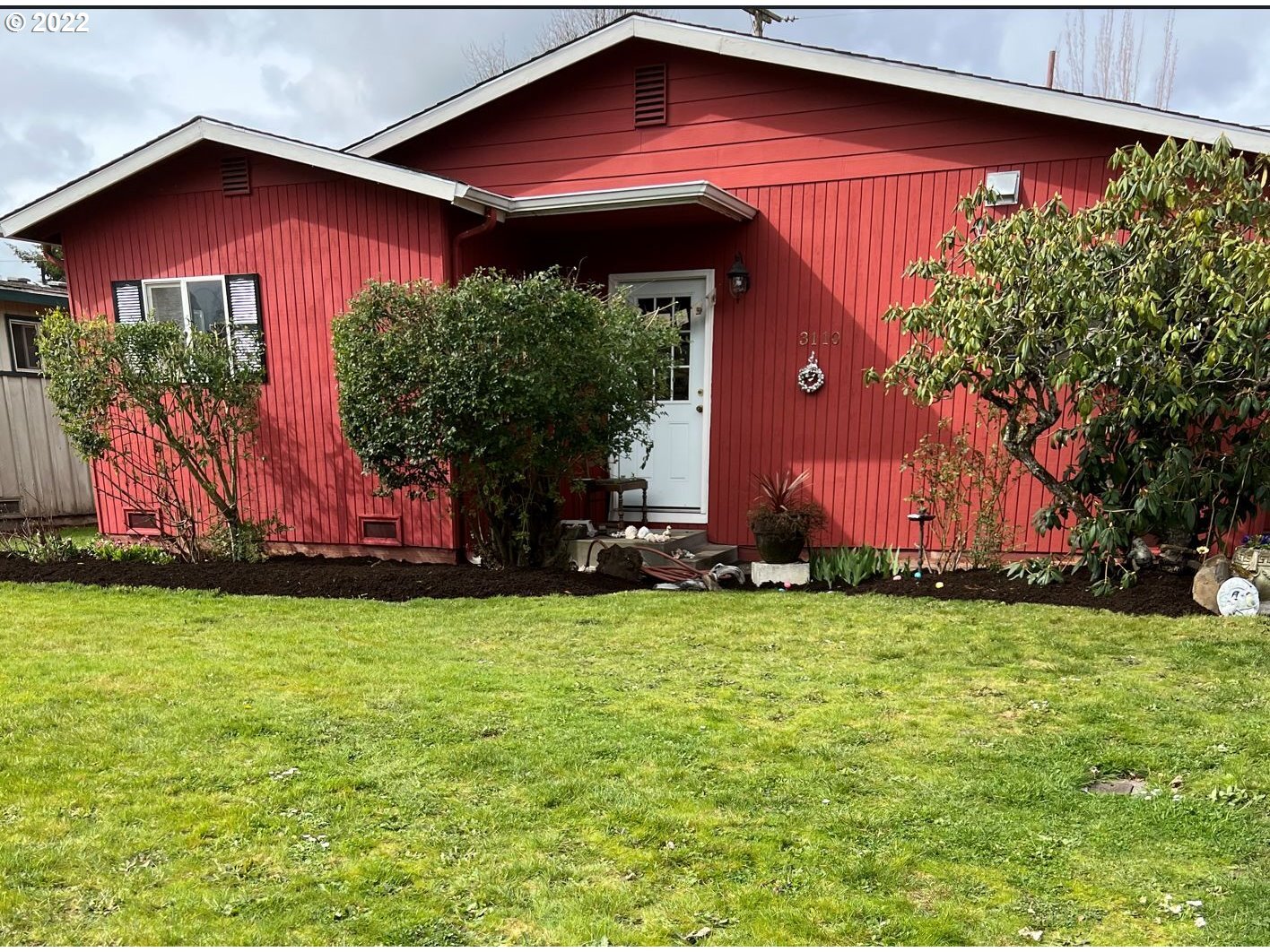 Property Photo: 3110 Oriole St OR 97477