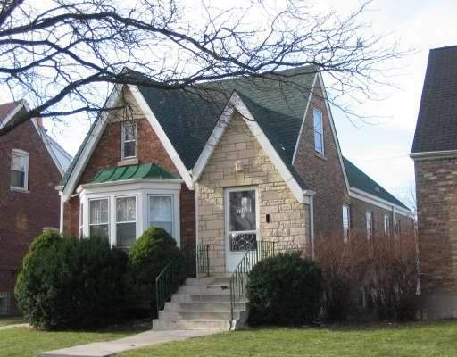 Property Photo: 6336 S Kenneth IL 60629