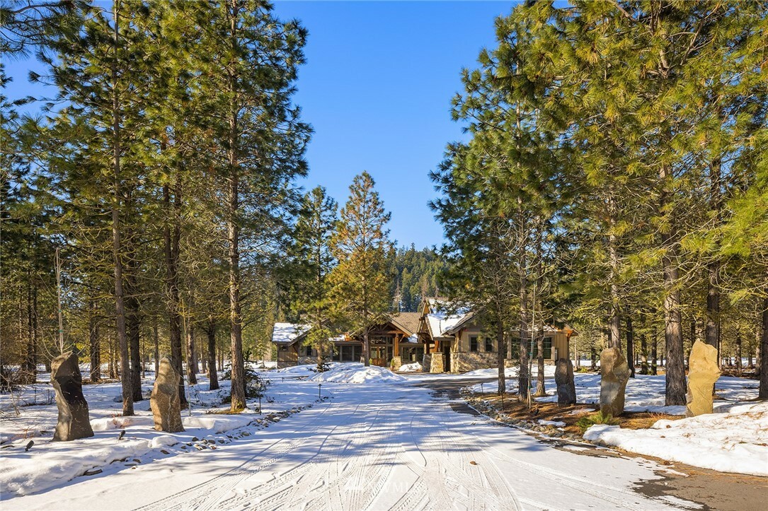 Property Photo: 131 Leaden Queen Lane WA 98922