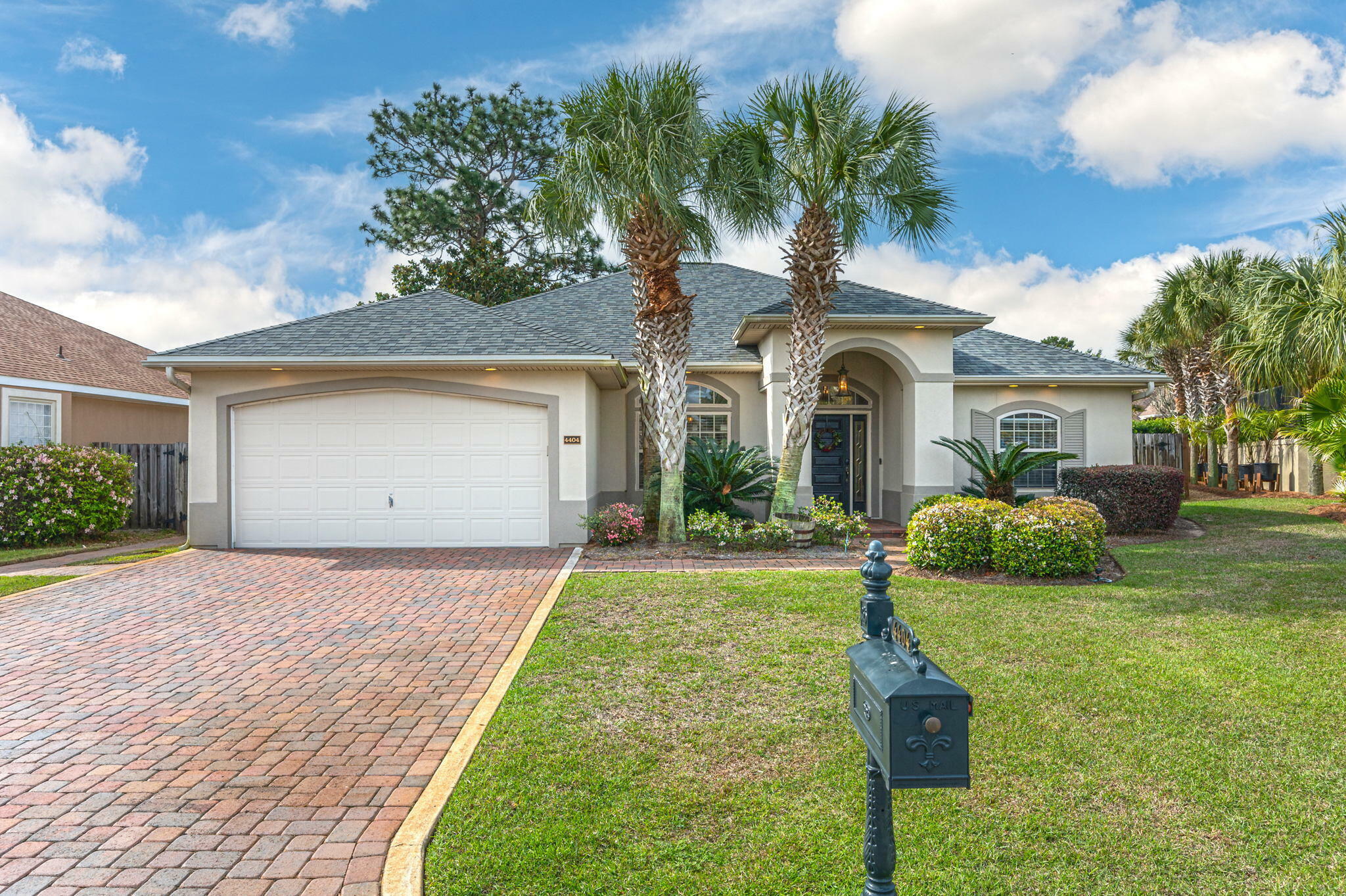 Property Photo:  4404 Sonoma Circle  FL 32578 