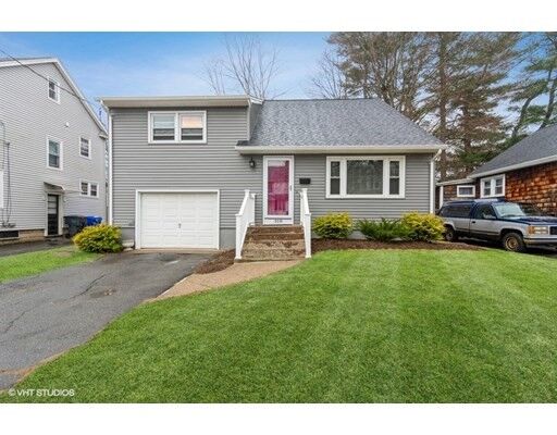 Property Photo: 318 Commonwealth Ave MA 01108