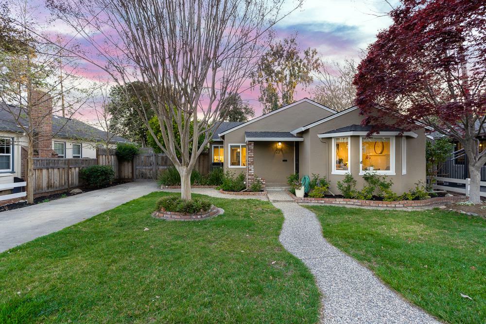 Property Photo:  2311 Radio Avenue  CA 95125 