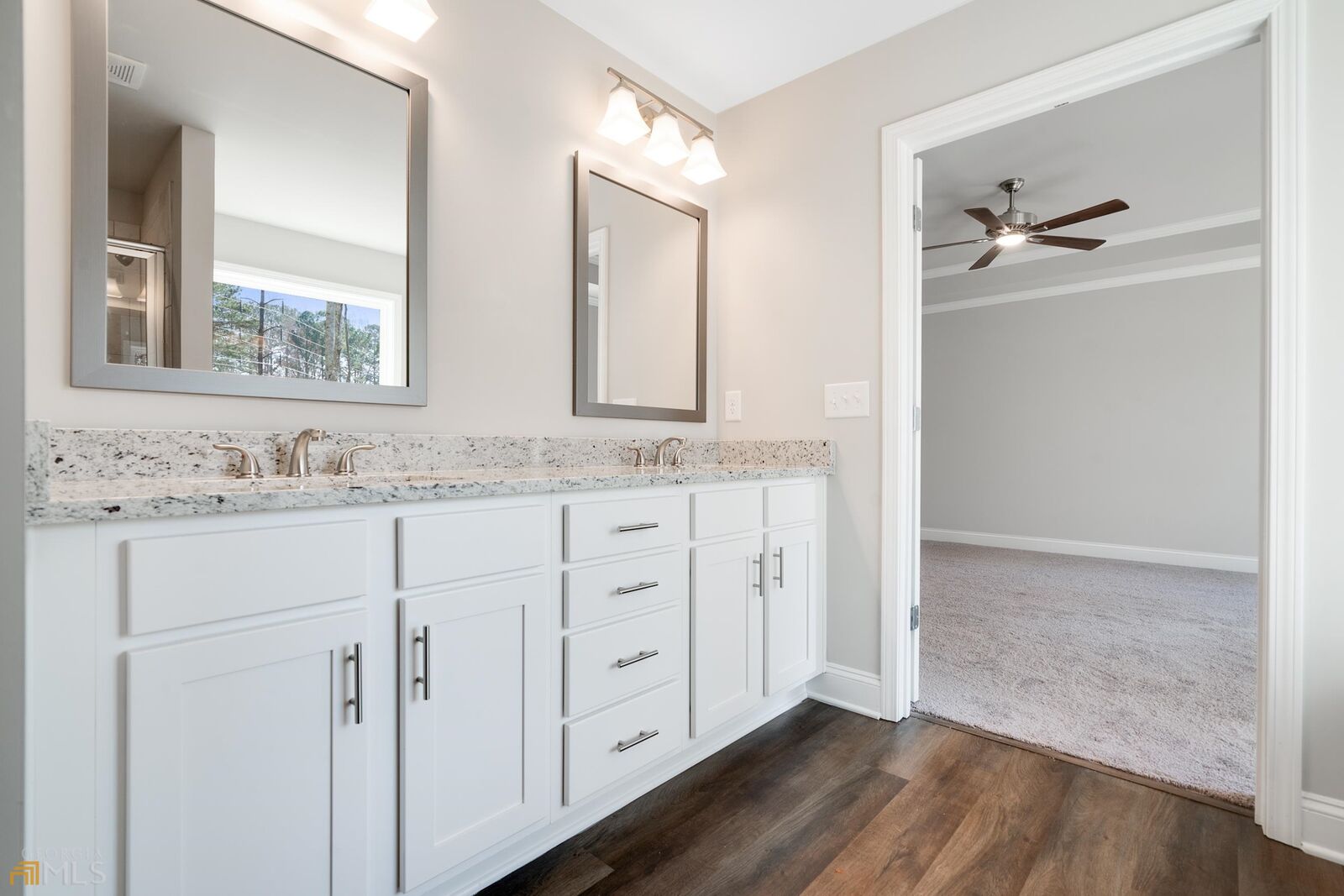 Property Photo: 2077 Easterwood Terrace GA 30032