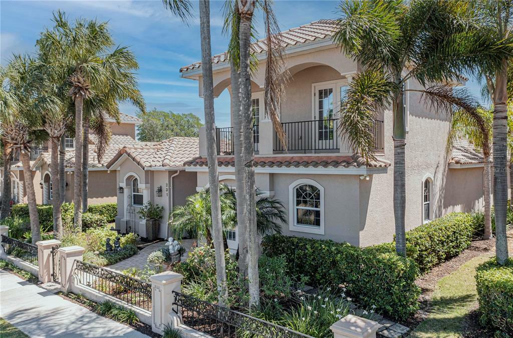 Property Photo: 231 Ponce De Leon Avenue FL 34285