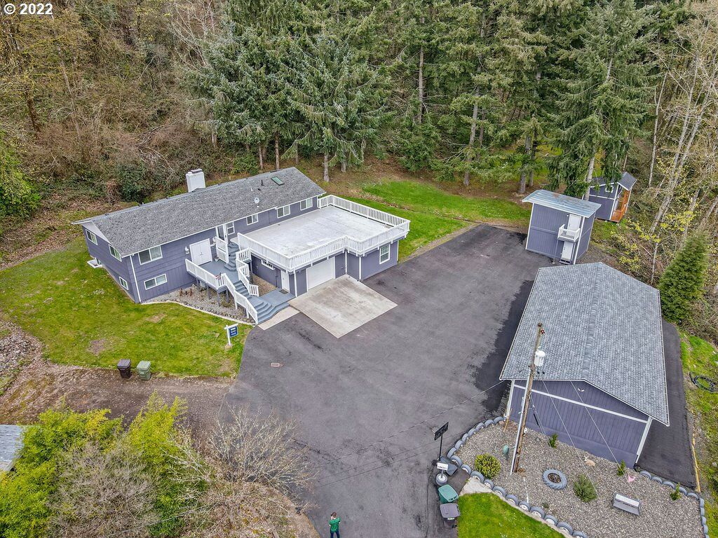 Property Photo:  2431 McAtee Dr  WA 98632 