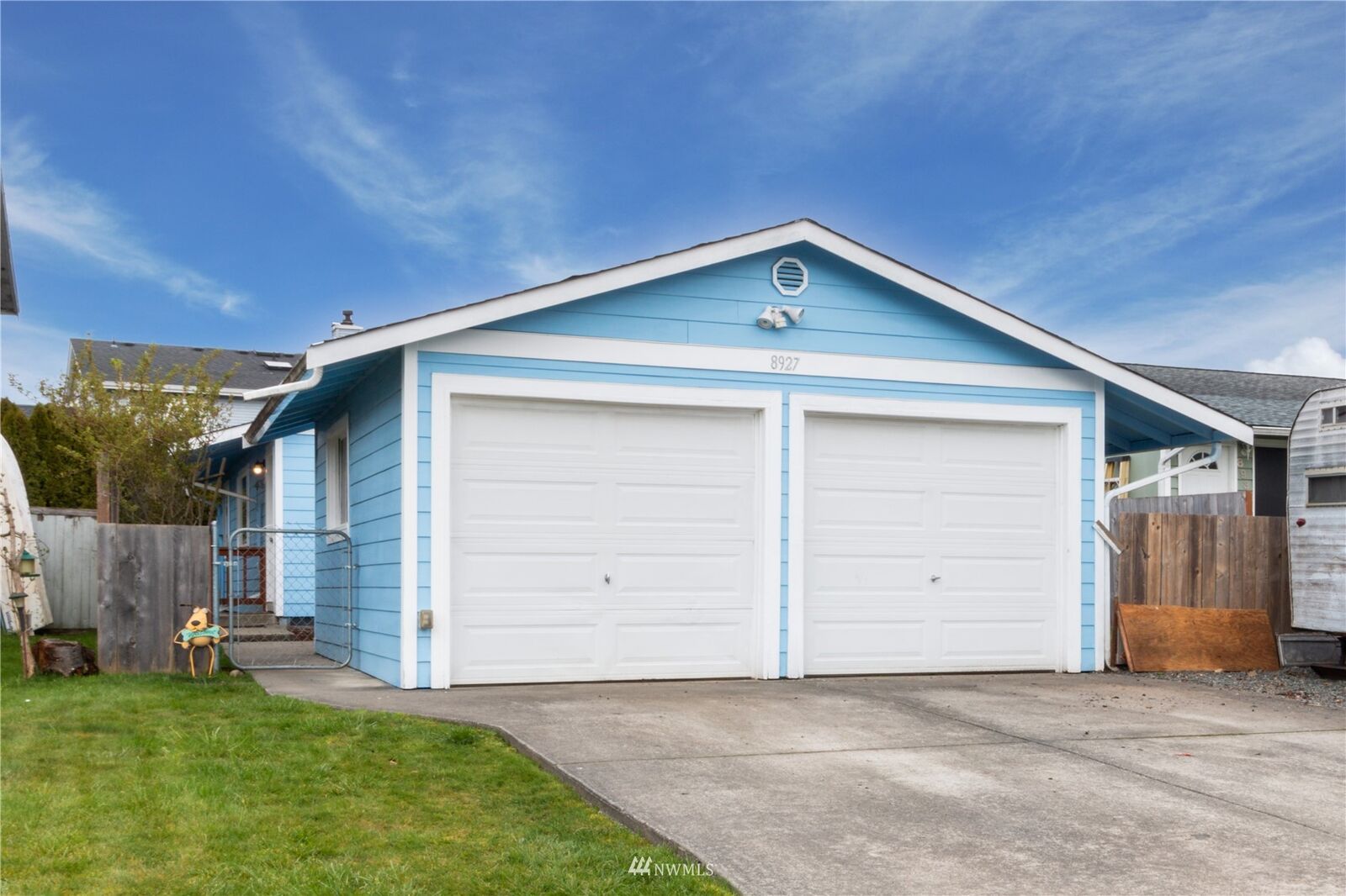 Property Photo:  8927  13th Street NE  WA 98258 