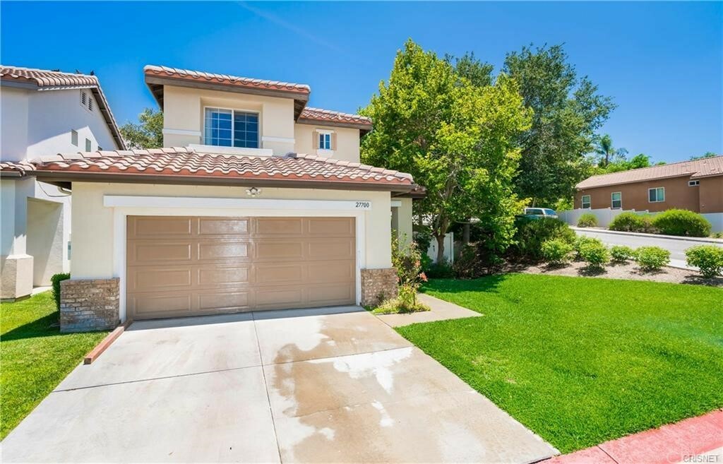 Property Photo:  27700 Clio Lane 98  CA 91351 