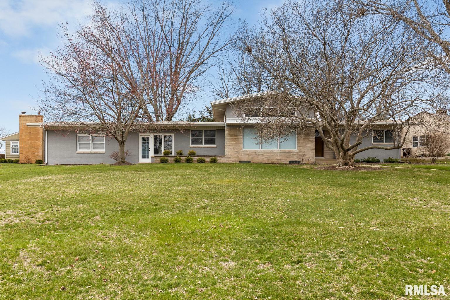 Property Photo:  123 W Ridgemont  IL 61614 