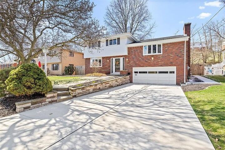 2317 Casswell Dr  Bethel Park PA 15102 photo