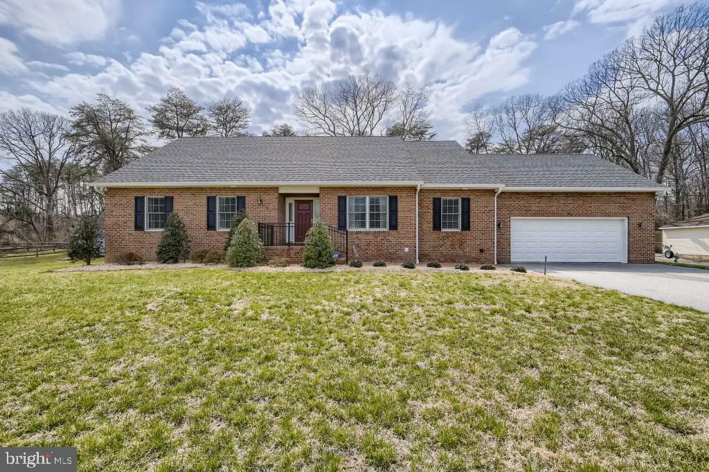 Property Photo:  116 Bellemeade Drive  MD 21146 
