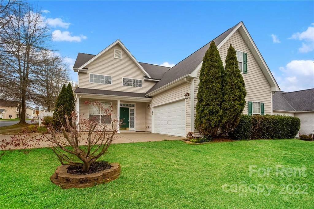 Property Photo:  8839 Cornwall Street  NC 28097 