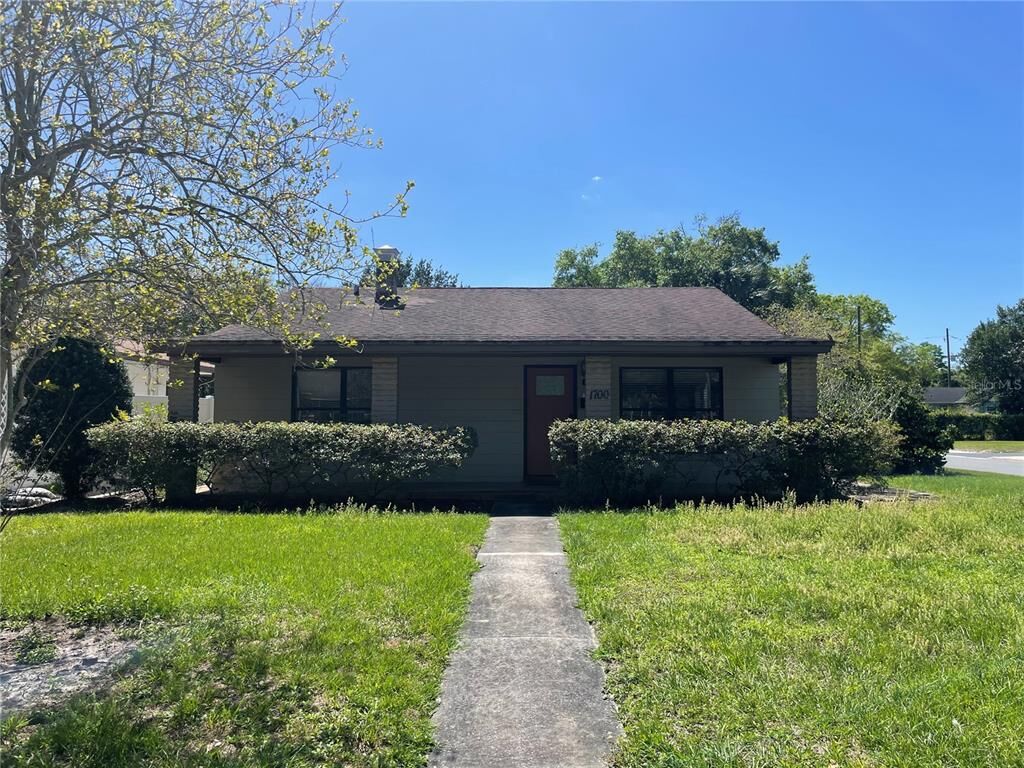 Property Photo:  1700 Canton Street  FL 32803 