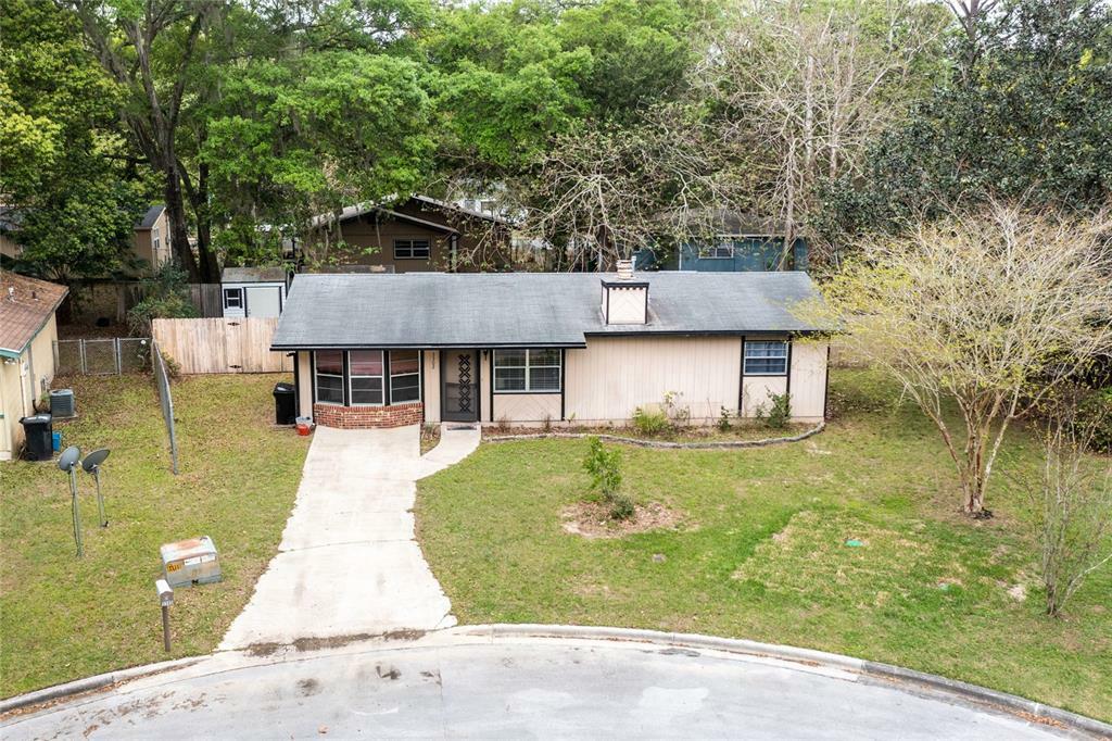 Property Photo:  3302 NW 18th Street  FL 32605 