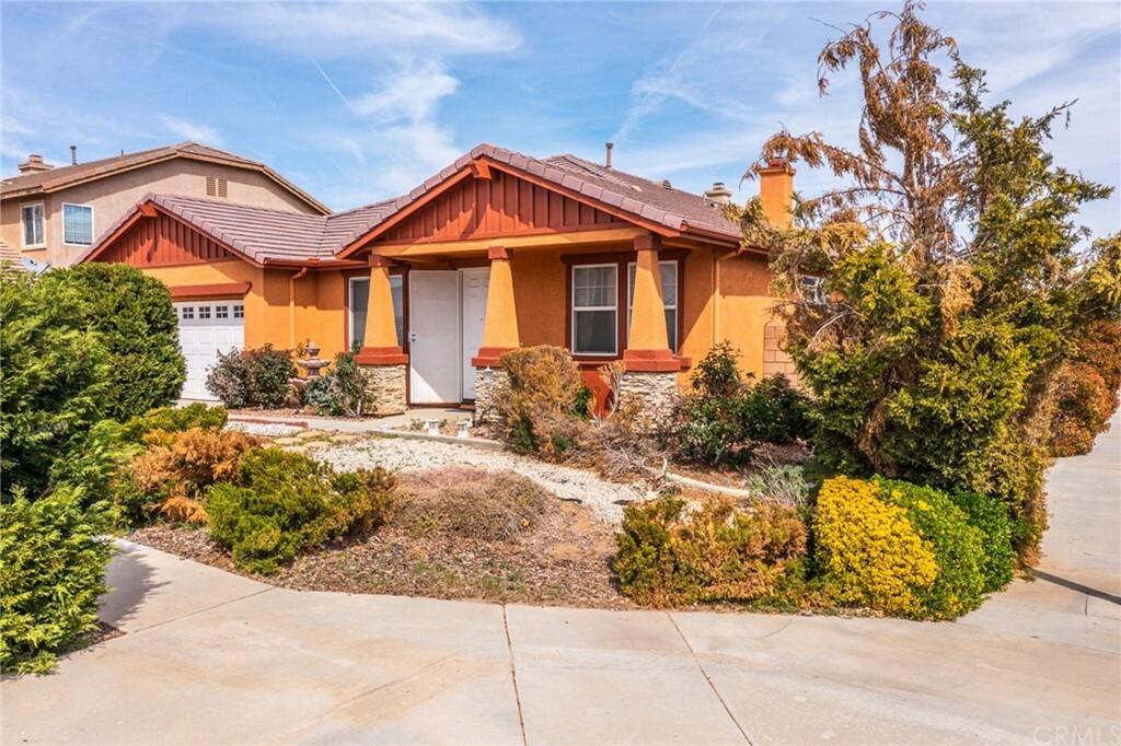 Property Photo:  9113 Cloud View Avenue  CA 92344 