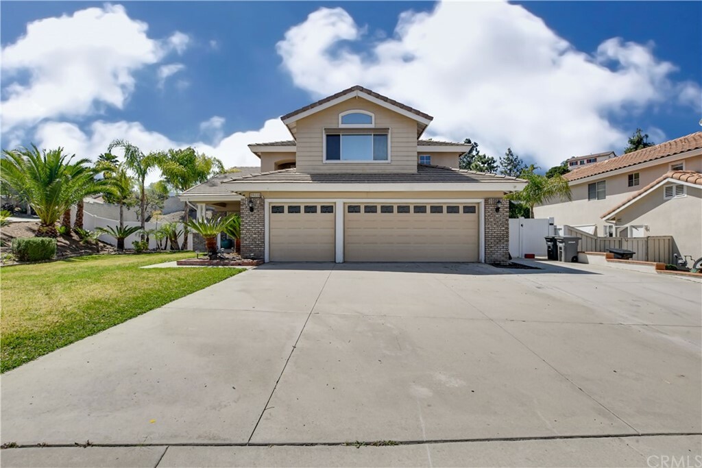 Property Photo:  29115 Wayfarer Lane  CA 92530 