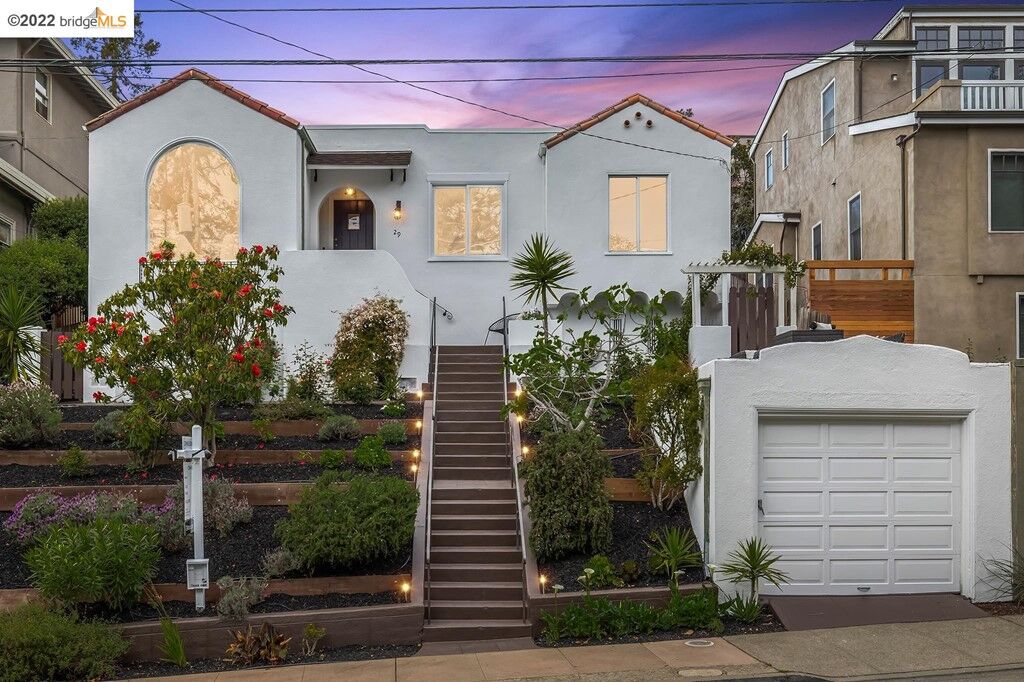 Property Photo:  29 Artuna Ave  CA 94611 