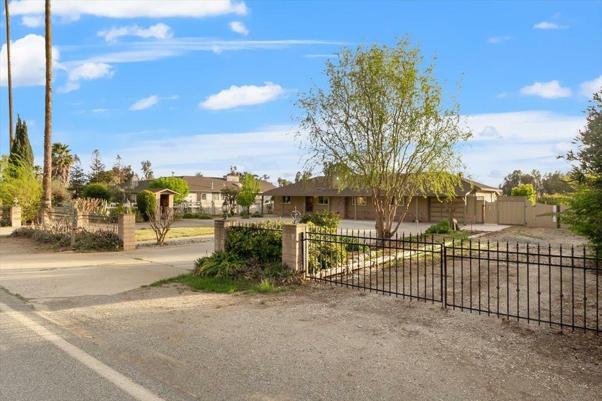 Property Photo:  12355 Foothill Avenue  CA 95046 