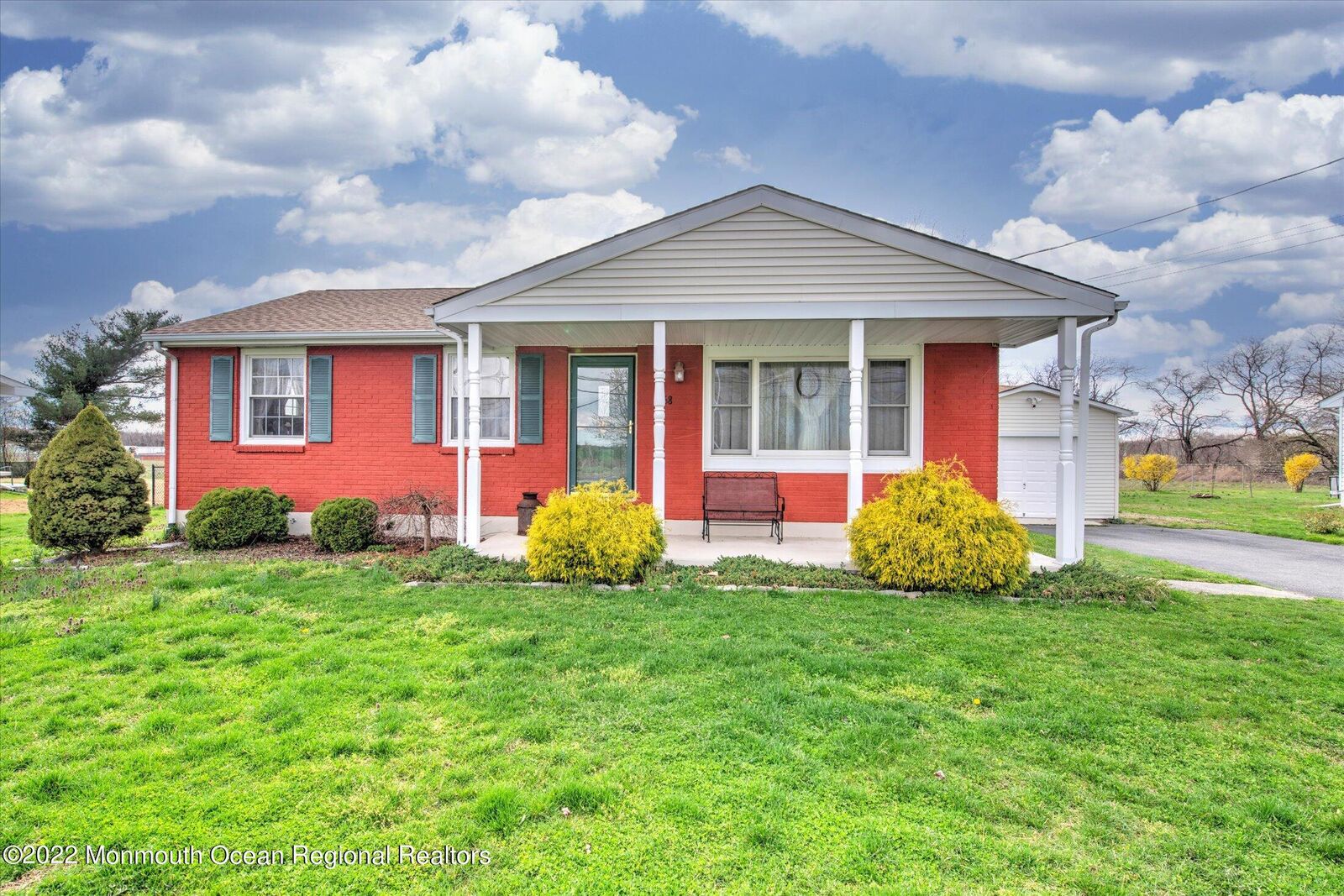 Property Photo:  468 Wrightstown Sykesville Road  NJ 08562 