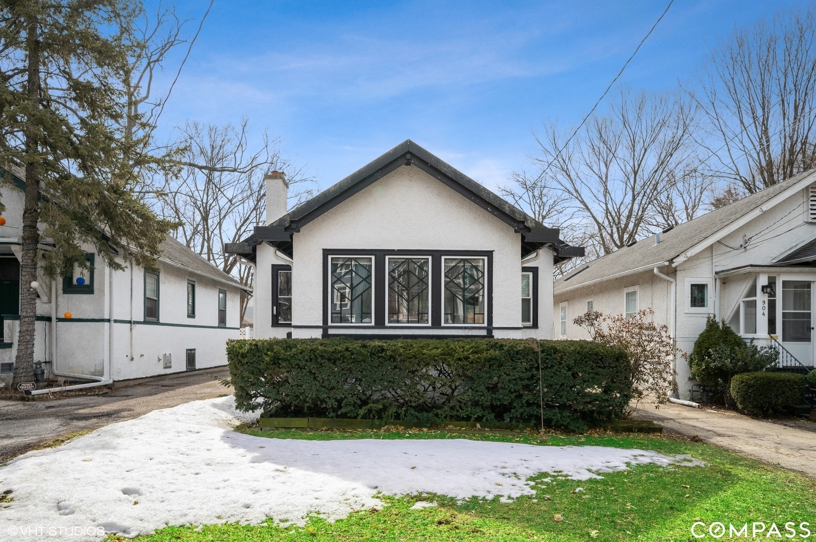 Property Photo:  898 Elm Street  IL 60093 