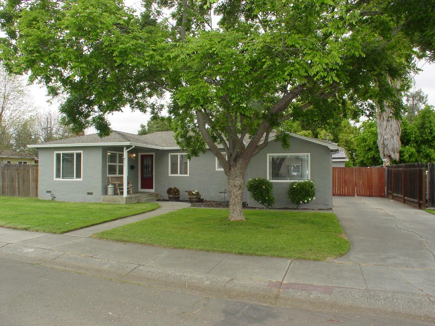 977 Frederick Street  Yuba City CA 95991 photo