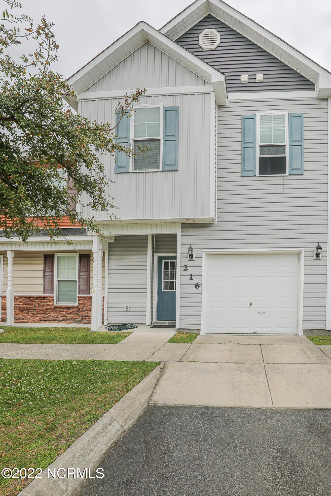 Property Photo:  216 Caldwell Loop  NC 28546 