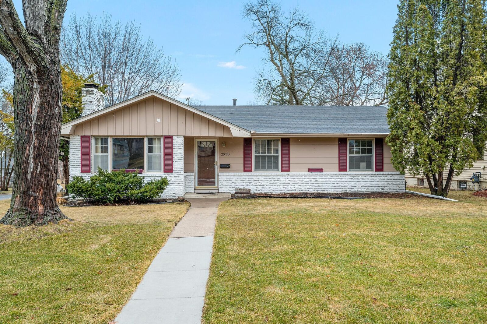 Property Photo:  2958 Idaho Avenue N  MN 55427 