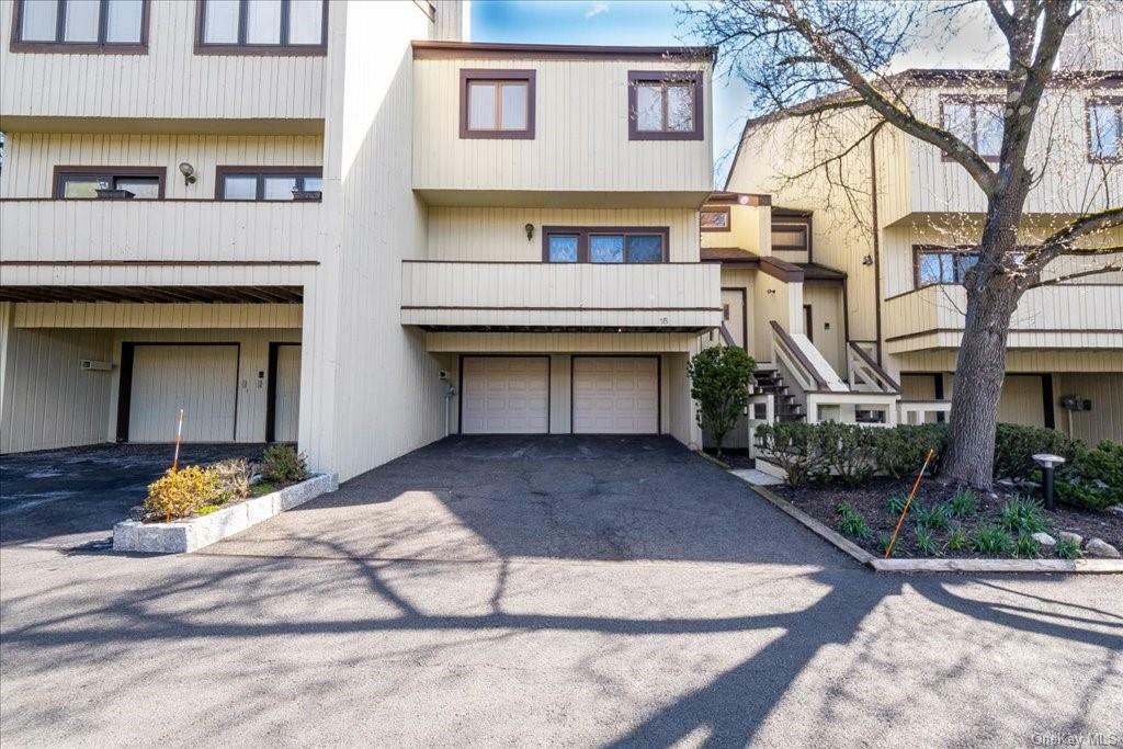 Property Photo: 18 Bannock Court NY 10901