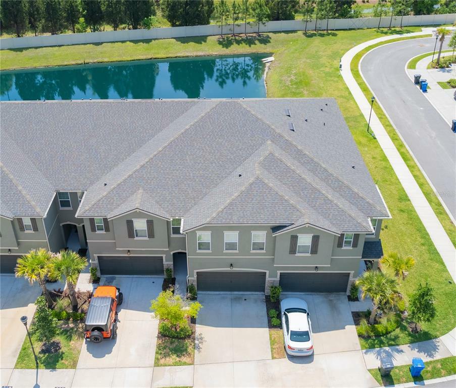 Property Photo:  5714 Grand Sonata Avenue  FL 33558 