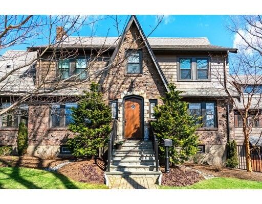 Property Photo: 796 Chestnut St MA 02468