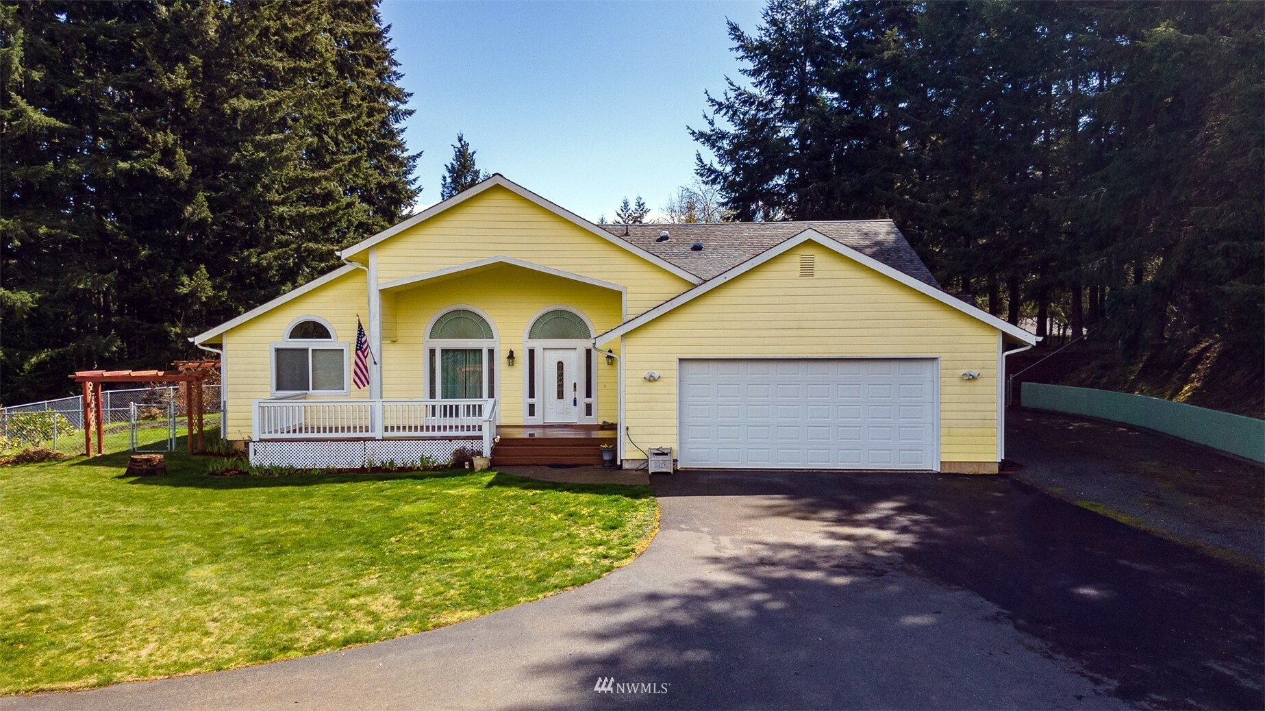 Property Photo:  144 Eastview Drive  WA 98532 